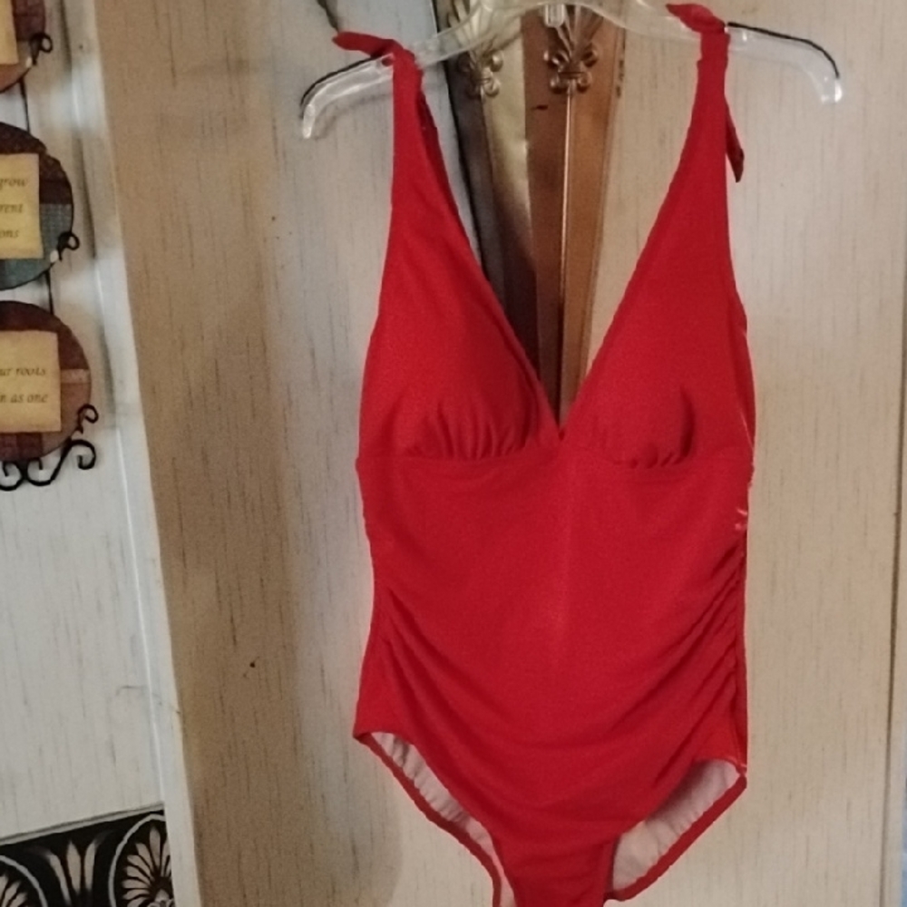 Kona Sol Coral and Cream Swimwear
